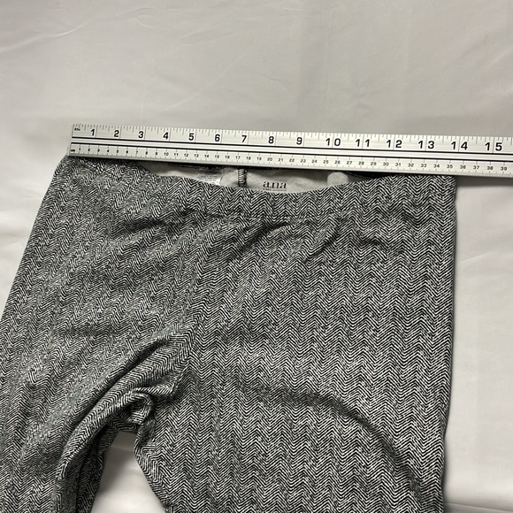 Women’s size large Ana a new approach black and white leggings - Picture 4 of 7